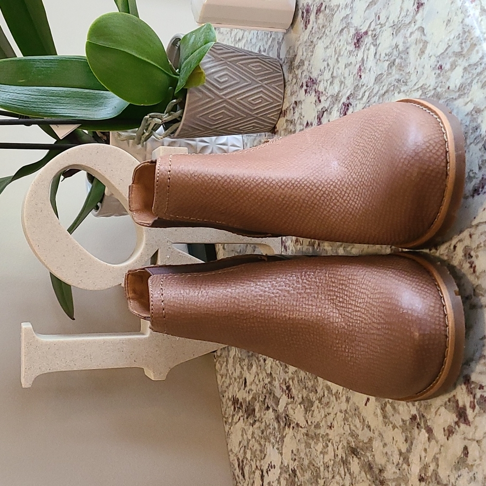 NWT Sofft Leather Boots - Picture 2 of 7